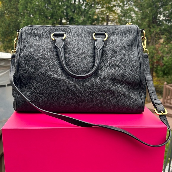 ❗️SOLD❗️PRADA CROSSBODY BAG - Picture 3 of 16